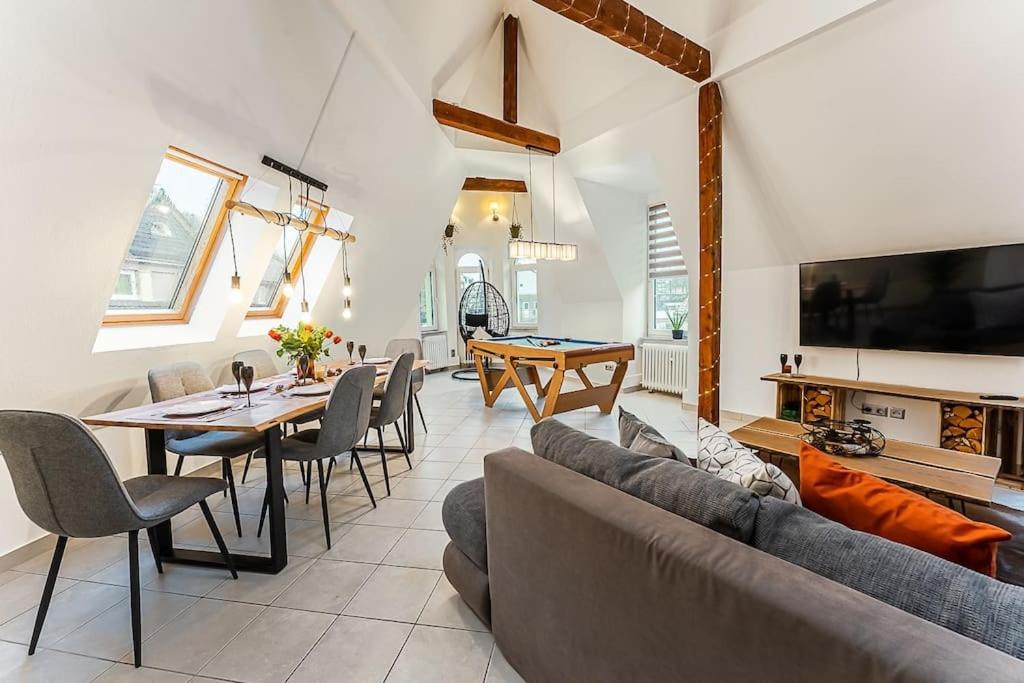 Appartement Loft Mit Billard-Tisch Und Ps4 à Wuppertal Extérieur photo
